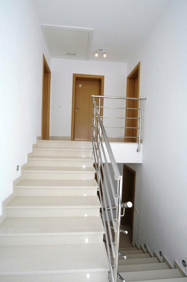 Haus Zora Ferienwohnung 7 Мошченице Экстерьер фото
