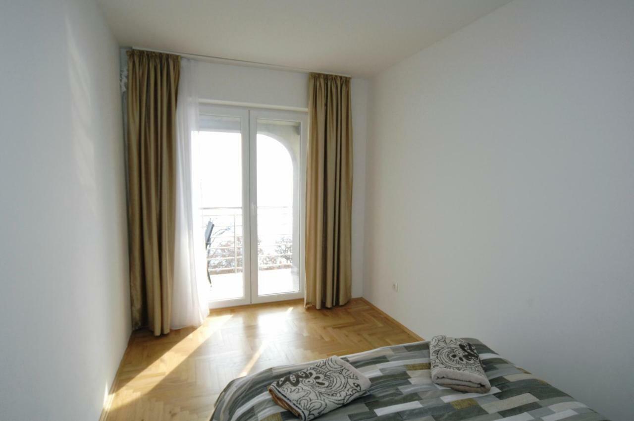 Haus Zora Ferienwohnung 7 Мошченице Экстерьер фото