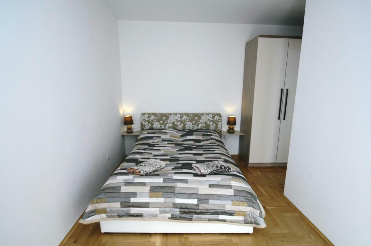 Haus Zora Ferienwohnung 7 Мошченице Экстерьер фото